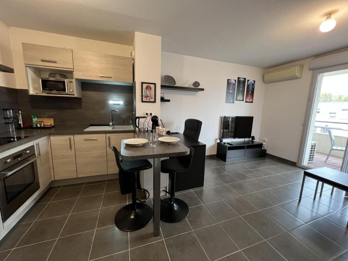 Le Skywalker : T2 Avec Parking & Balcon Apartamento Toulouse Exterior foto