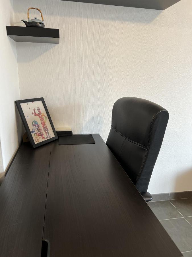 Le Skywalker : T2 Avec Parking & Balcon Apartamento Toulouse Exterior foto