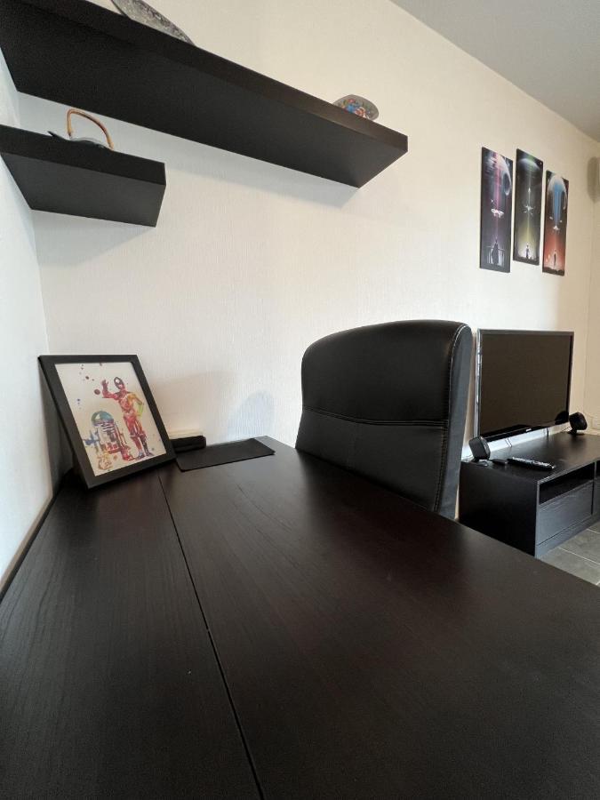 Le Skywalker : T2 Avec Parking & Balcon Apartamento Toulouse Exterior foto